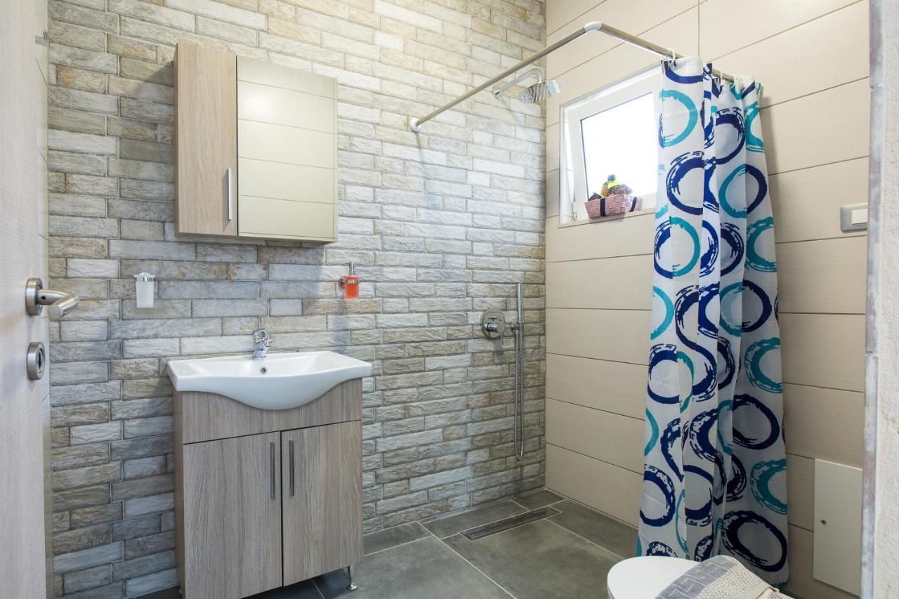Androniki Residense Villa Kolimvárion Luaran gambar